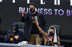 溢于言表！追梦：克莱日加载中 我TM太兴奋了