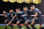 姆巴佩近5年FIFA总评为87、89、90、91、91，速度从96涨至97