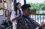 张镇麟赴美训练前理个帅气发型！细心网友：成熟男人都有白头发了